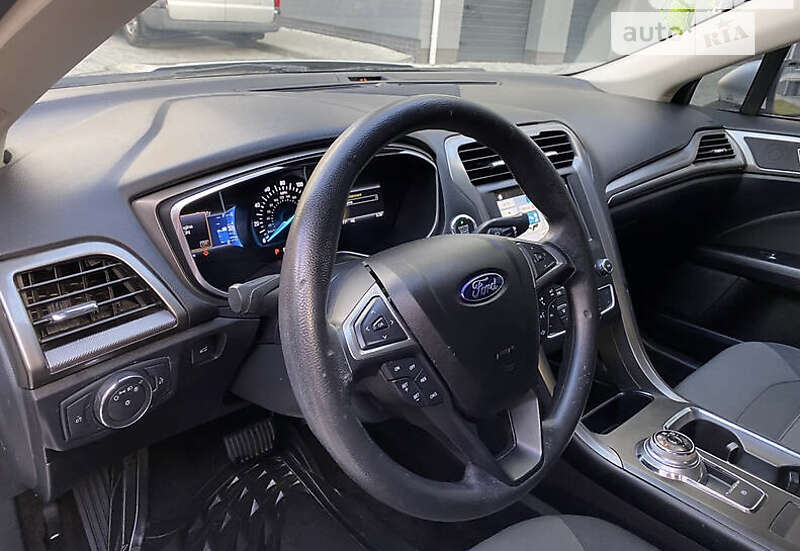 Седан Ford Fusion 2016 в Тячеве фото 15 Седан Ford Fusion 2016 в Тячеве