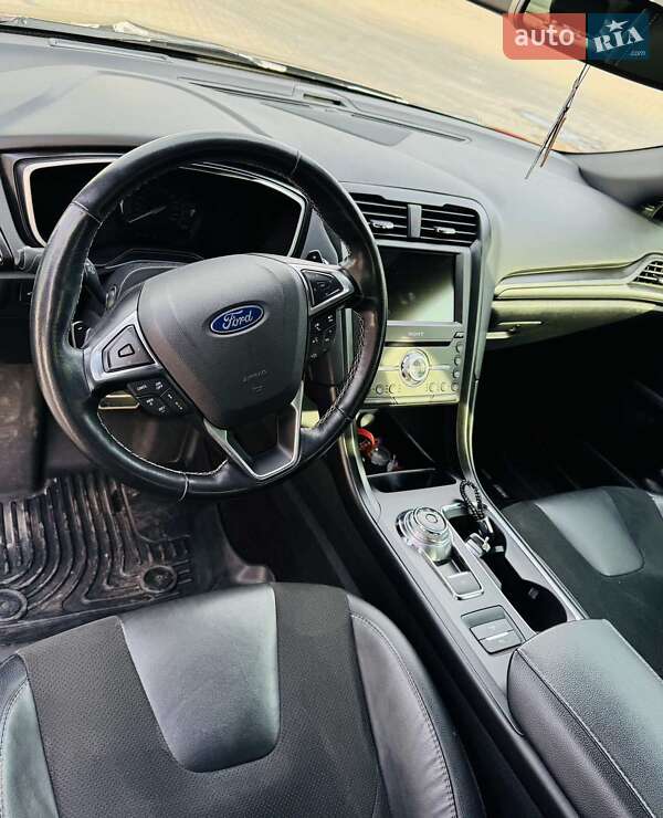 Седан Ford Fusion 2019 в Кременчуге