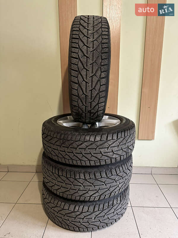 Седан Ford Fusion 2018 в Львове