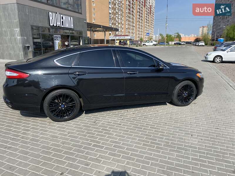 Седан Ford Fusion 2014 в Киеве фото 6 Седан Ford Fusion 2014 в Киеве
