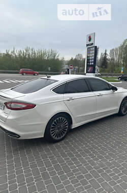 Седан Ford Fusion 2014 в Обухові