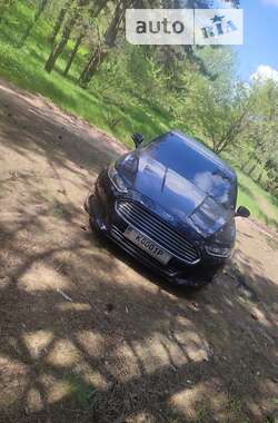 Седан Ford Fusion 2014 в Луцьку