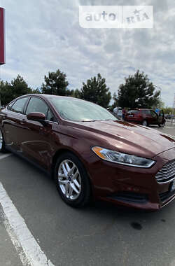 Седан Ford Fusion 2014 в Одесі