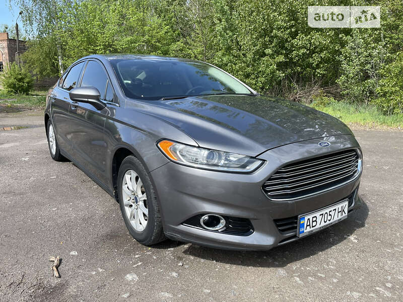 Седан Ford Fusion 2014 в Виннице