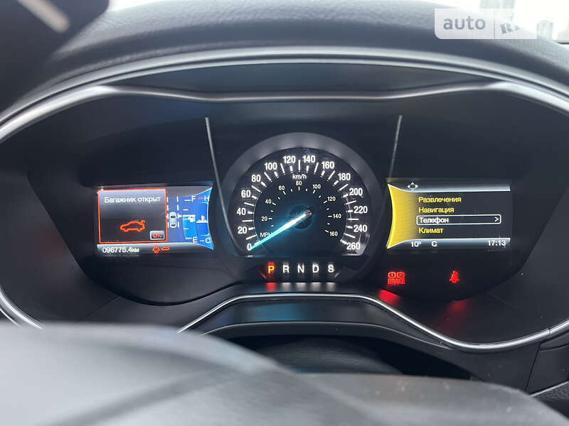 Седан Ford Fusion 2015 в Києві