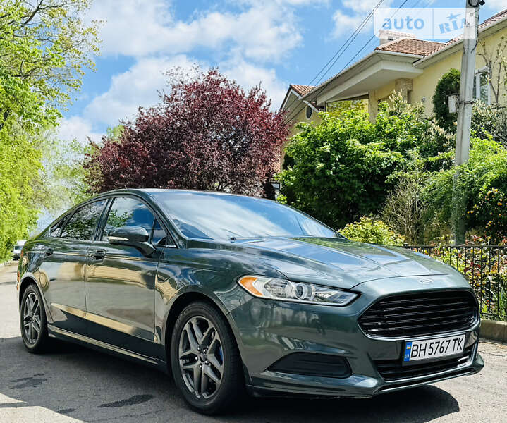 Седан Ford Fusion 2014 в Одессе