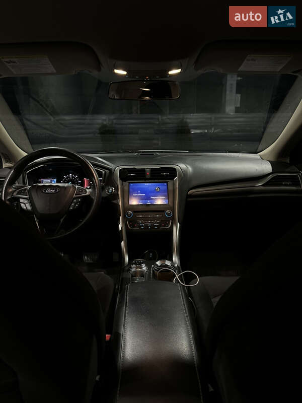 Седан Ford Fusion 2017 в Киеве