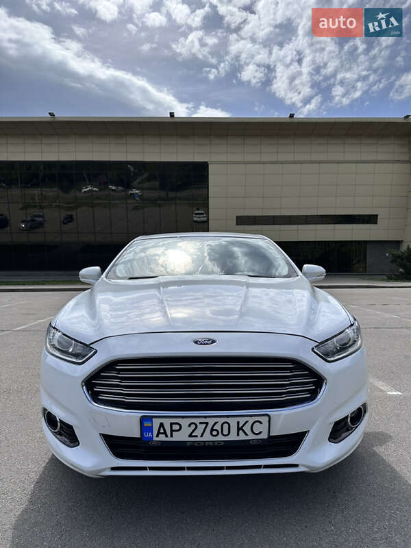 Ford Fusion 2015