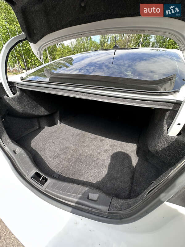 Седан Ford Fusion 2015 в Запоріжжі