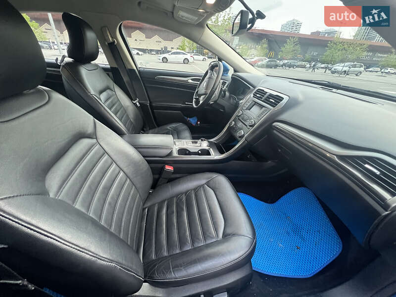 Седан Ford Fusion 2017 в Киеве