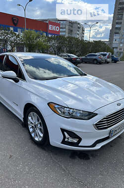 Седан Ford Fusion 2019 в Сумах