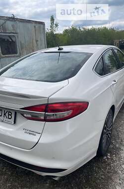 Седан Ford Fusion 2016 в Одессе