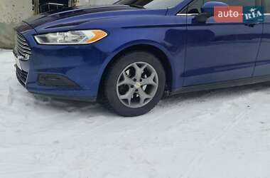 Седан Ford Fusion 2014 в Києві