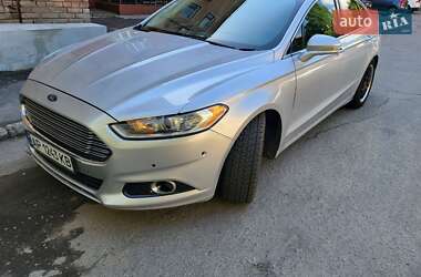 Седан Ford Fusion 2015 в 