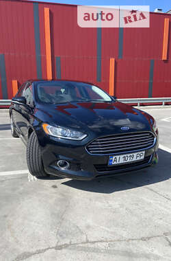 Седан Ford Fusion 2014 в Киеве