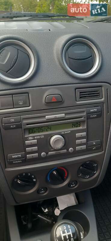 Хэтчбек Ford Fusion 2009 в Чуднове