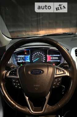 Седан Ford Fusion 2014 в Каменец-Подольском