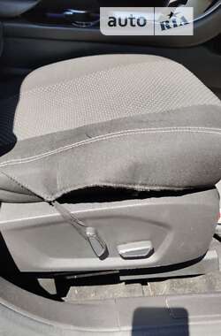 Седан Ford Fusion 2014 в 
