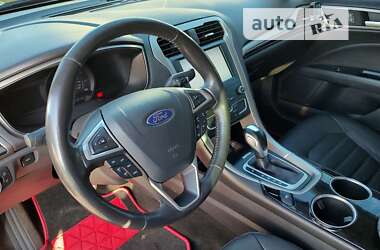 Седан Ford Fusion 2012 в Києві