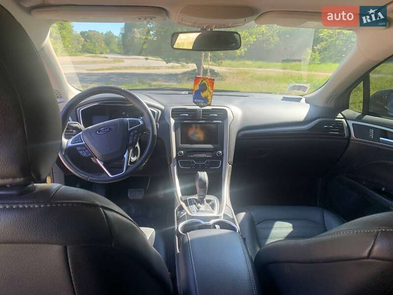 Седан Ford Fusion 2016 в Днепре