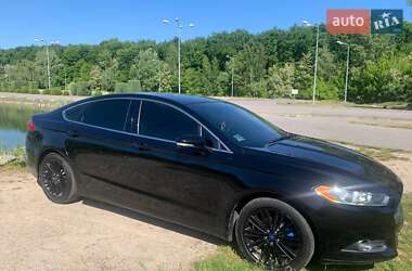 Седан Ford Fusion 2016 в 
