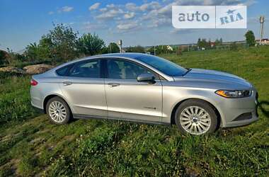 Седан Ford Fusion 2014 в Тернополі