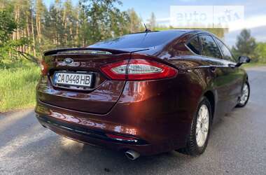 Седан Ford Fusion 2015 в Смеле