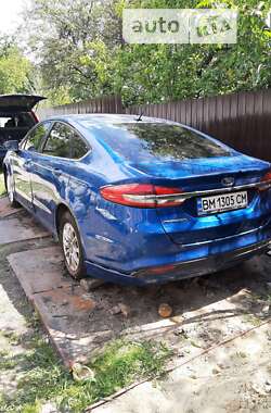 Седан Ford Fusion 2016 в Ромнах