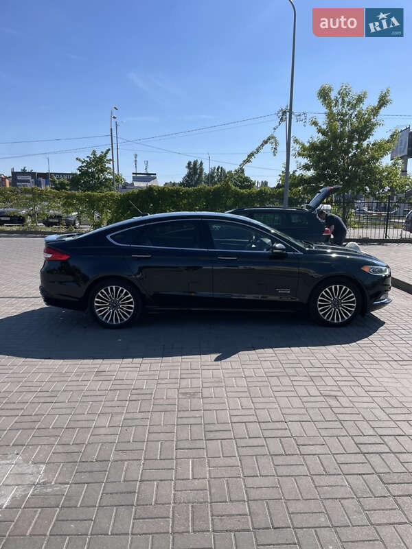 Седан Ford Fusion 2018 в Киеве