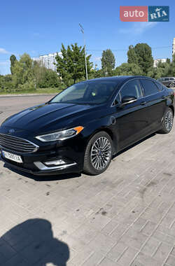 Седан Ford Fusion 2018 в 