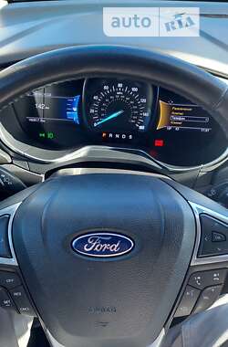 Седан Ford Fusion 2015 в Одессе