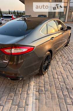 Седан Ford Fusion 2016 в Львове