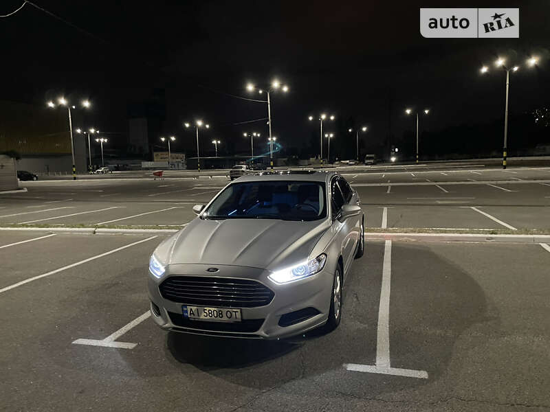 Седан Ford Fusion 2012 в Києві фото 10 Седан Ford Fusion 2012 в Києві