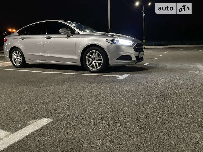 Седан Ford Fusion 2012 в Києві фото 9 Седан Ford Fusion 2012 в Києві