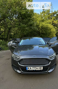 Седан Ford Fusion 2012 в Вишневом