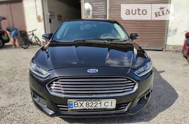 Седан Ford Fusion 2014 в Хмельницькому