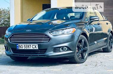 Седан Ford Fusion 2015 в Тернополі