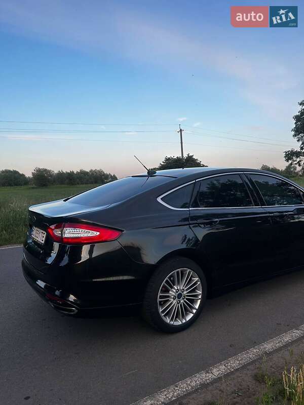 Седан Ford Fusion 2014 в Городке