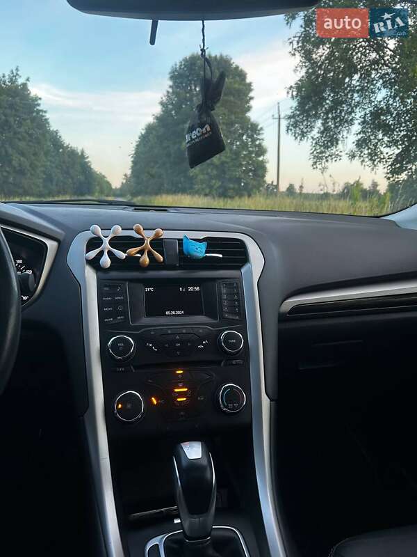 Седан Ford Fusion 2014 в Городке