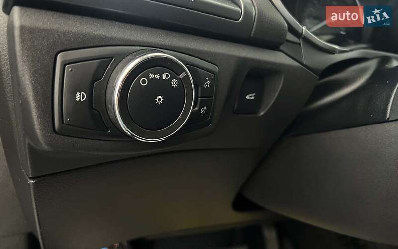 Седан Ford Fusion 2013 в Шептицькому