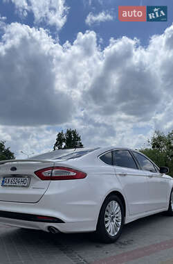 Седан Ford Fusion 2014 в Харкові