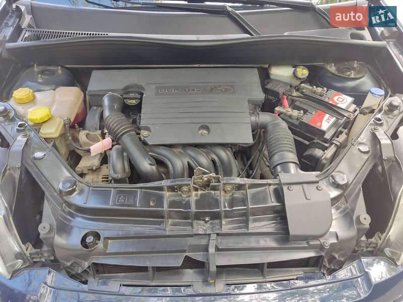 Хетчбек Ford Fusion 2011 в Хмільнику