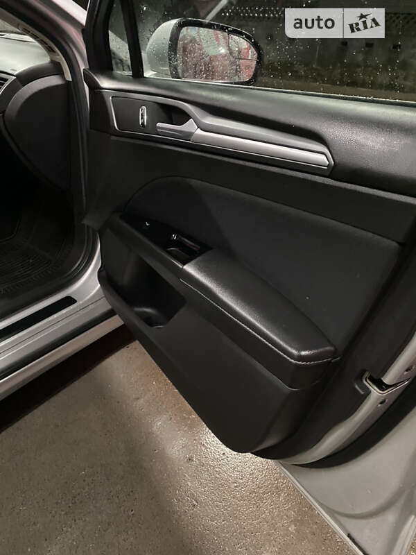 Седан Ford Fusion 2015 в Тростянце фото 20 Седан Ford Fusion 2015 в Тростянце