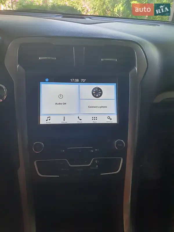 Седан Ford Fusion 2017 в 