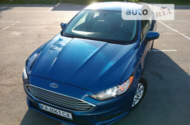 Седан Ford Fusion 2016 в Вишневому