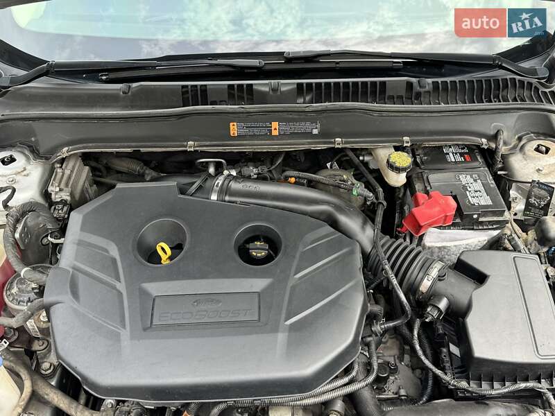 Седан Ford Fusion 2019 в Луцке