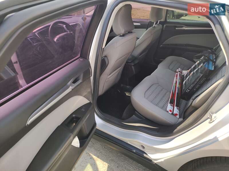 Седан Ford Fusion 2015 в Полтаве