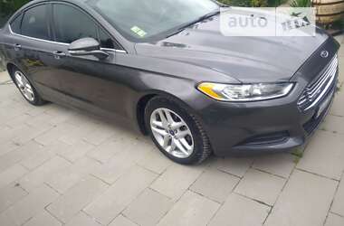 Седан Ford Fusion 2016 в Ужгороде