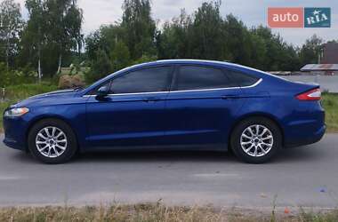 Седан Ford Fusion 2015 в Бородянці