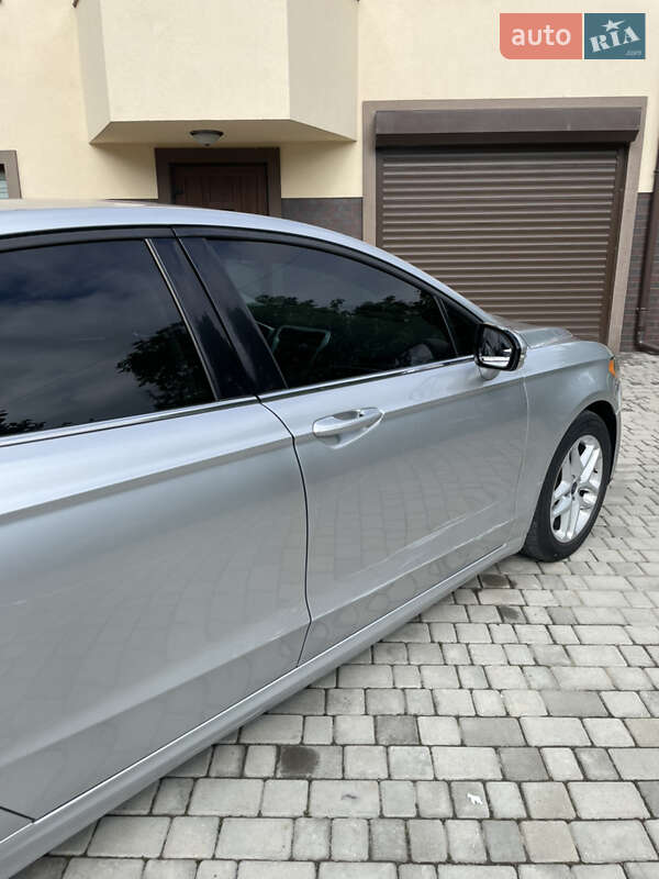 Седан Ford Fusion 2015 в Вінниці